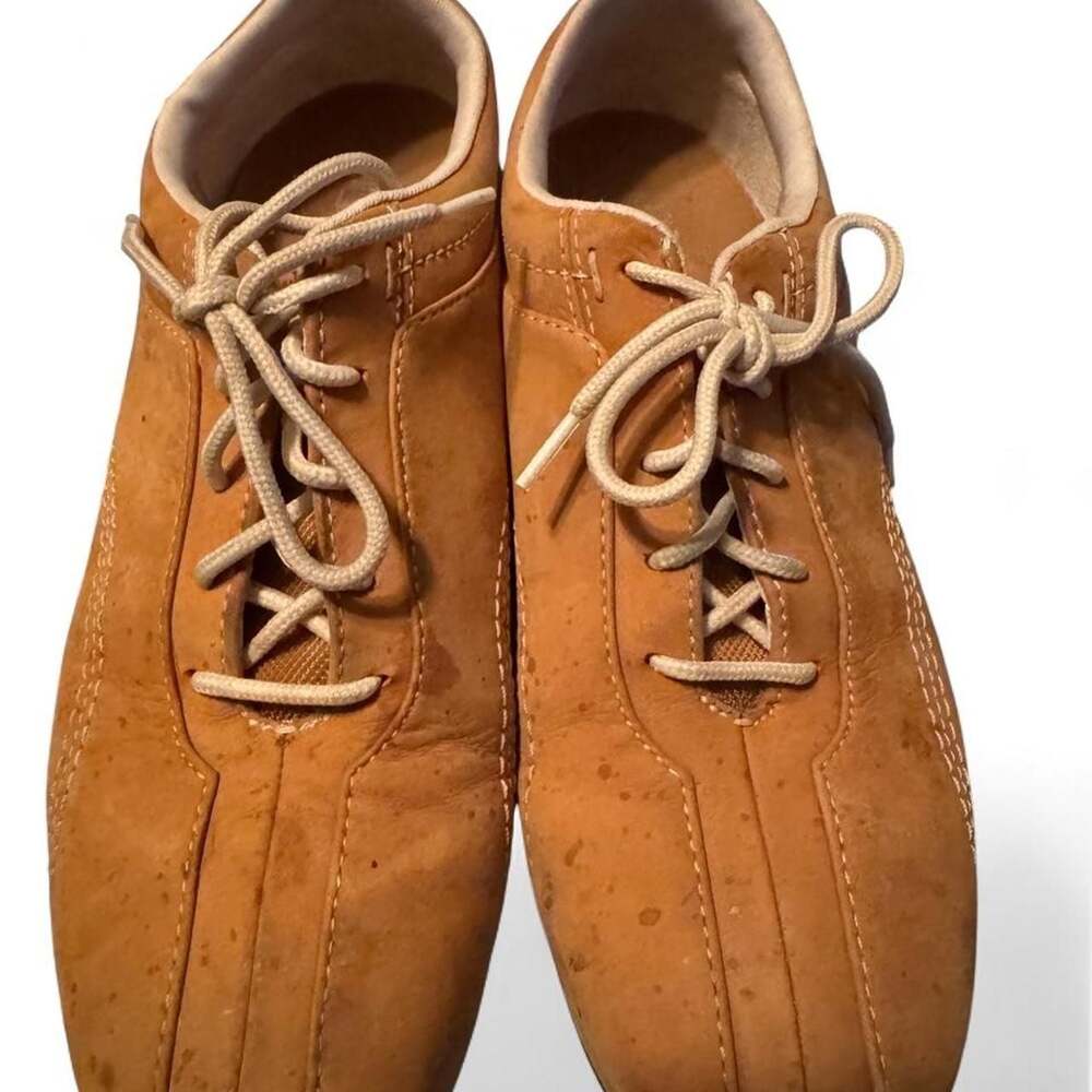 Vintage Timberland Y2K Tan Suede Low Top Sneakers